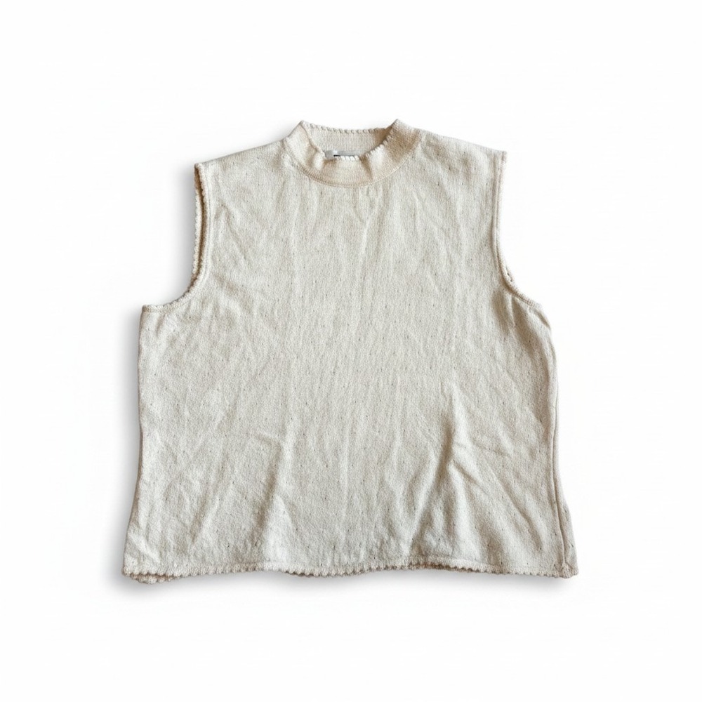 St. John Knit Shell L Cream Scalloped Mock Neck Pointelle Santana Knit Wool